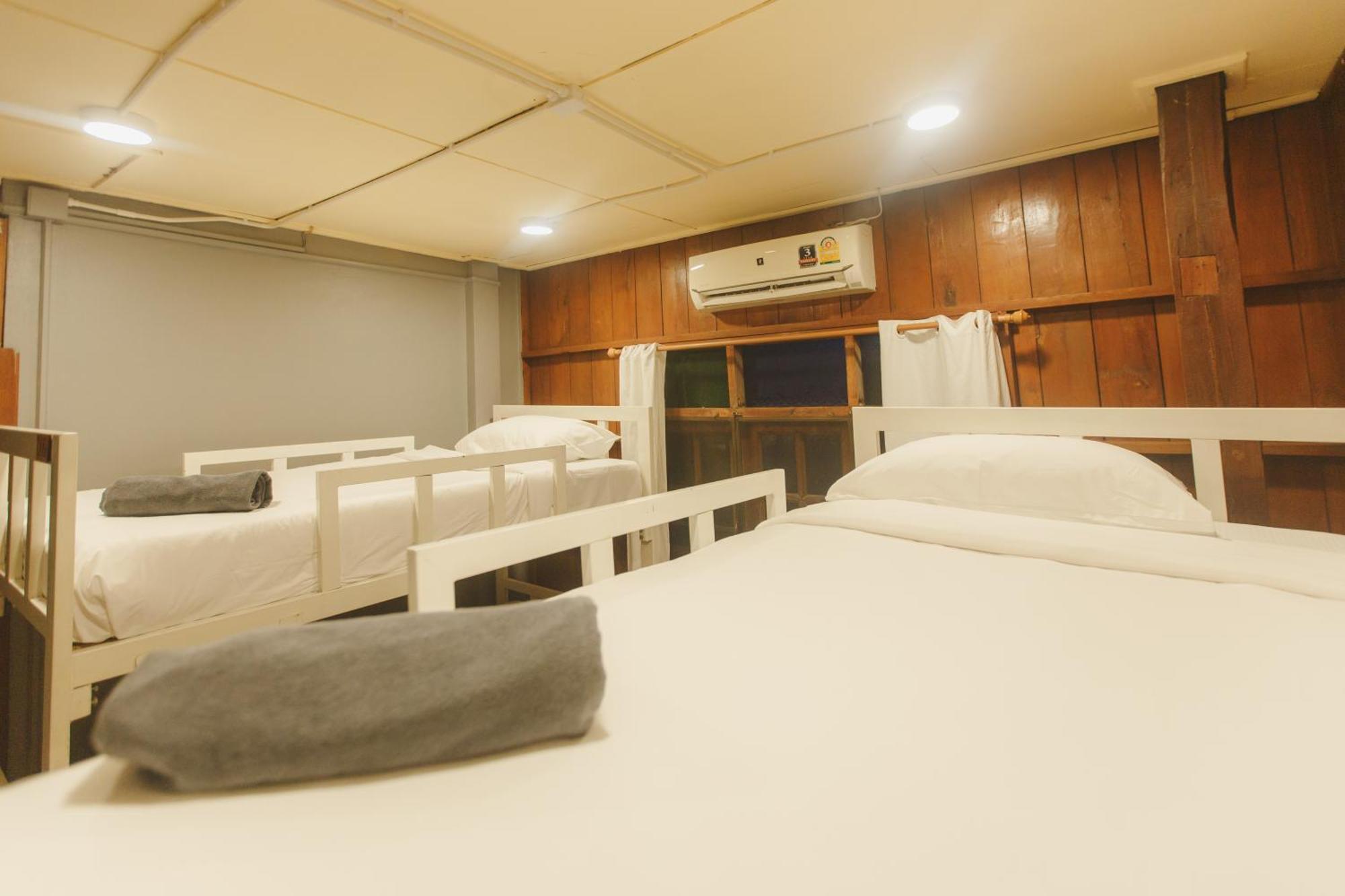 Agga Cnx Hostel Chiang Mai Dış mekan fotoğraf
