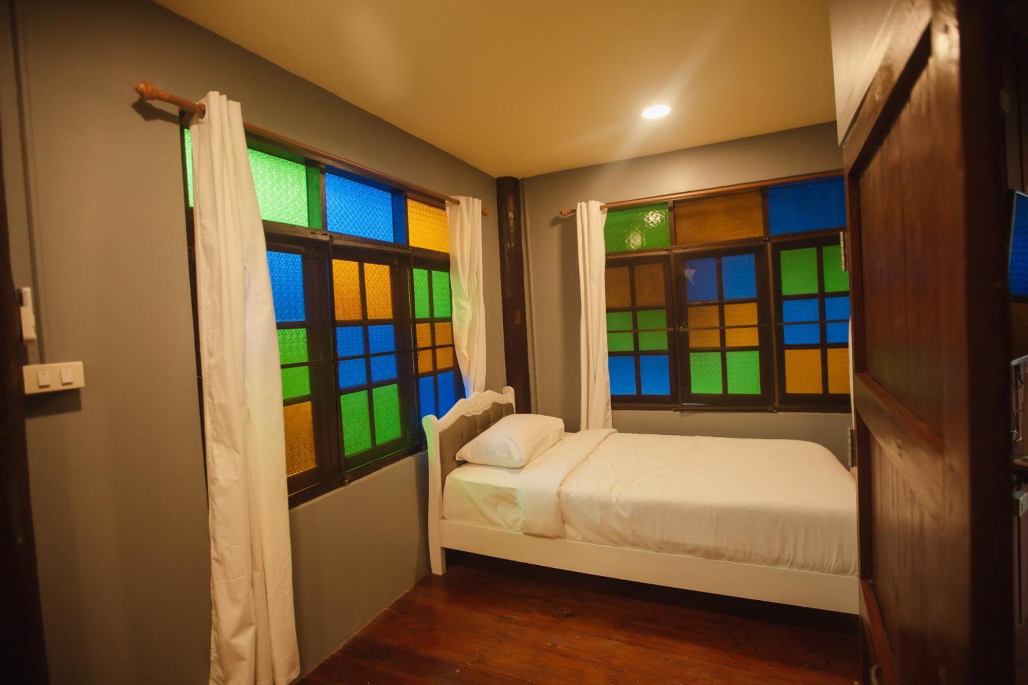 Agga Cnx Hostel Chiang Mai Dış mekan fotoğraf