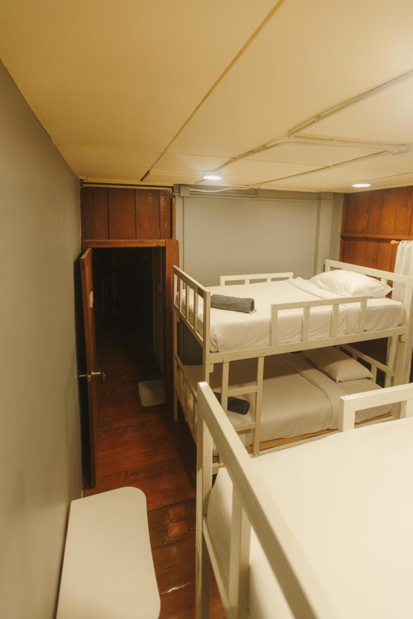 Agga Cnx Hostel Chiang Mai Dış mekan fotoğraf
