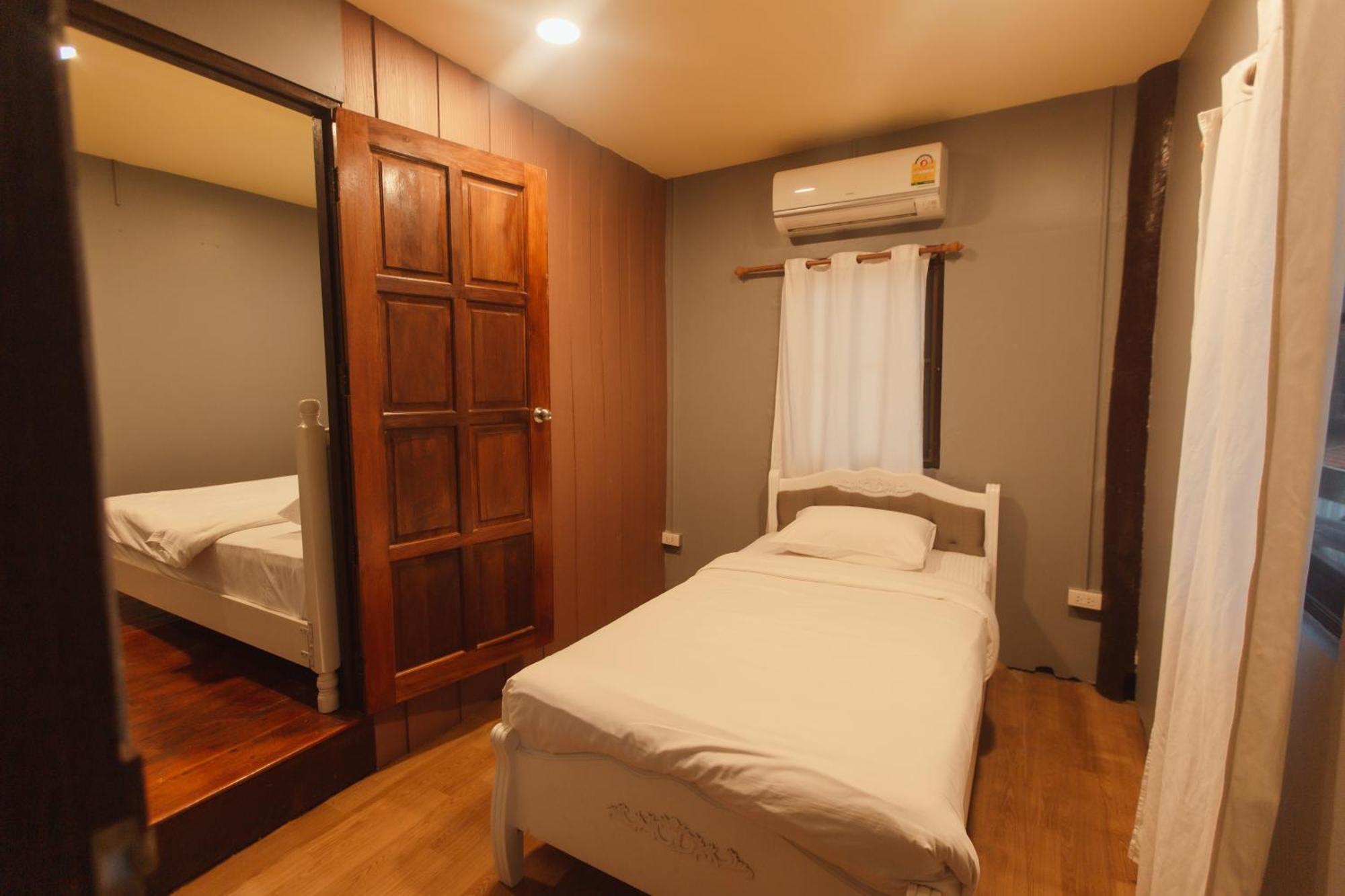 Agga Cnx Hostel Chiang Mai Dış mekan fotoğraf