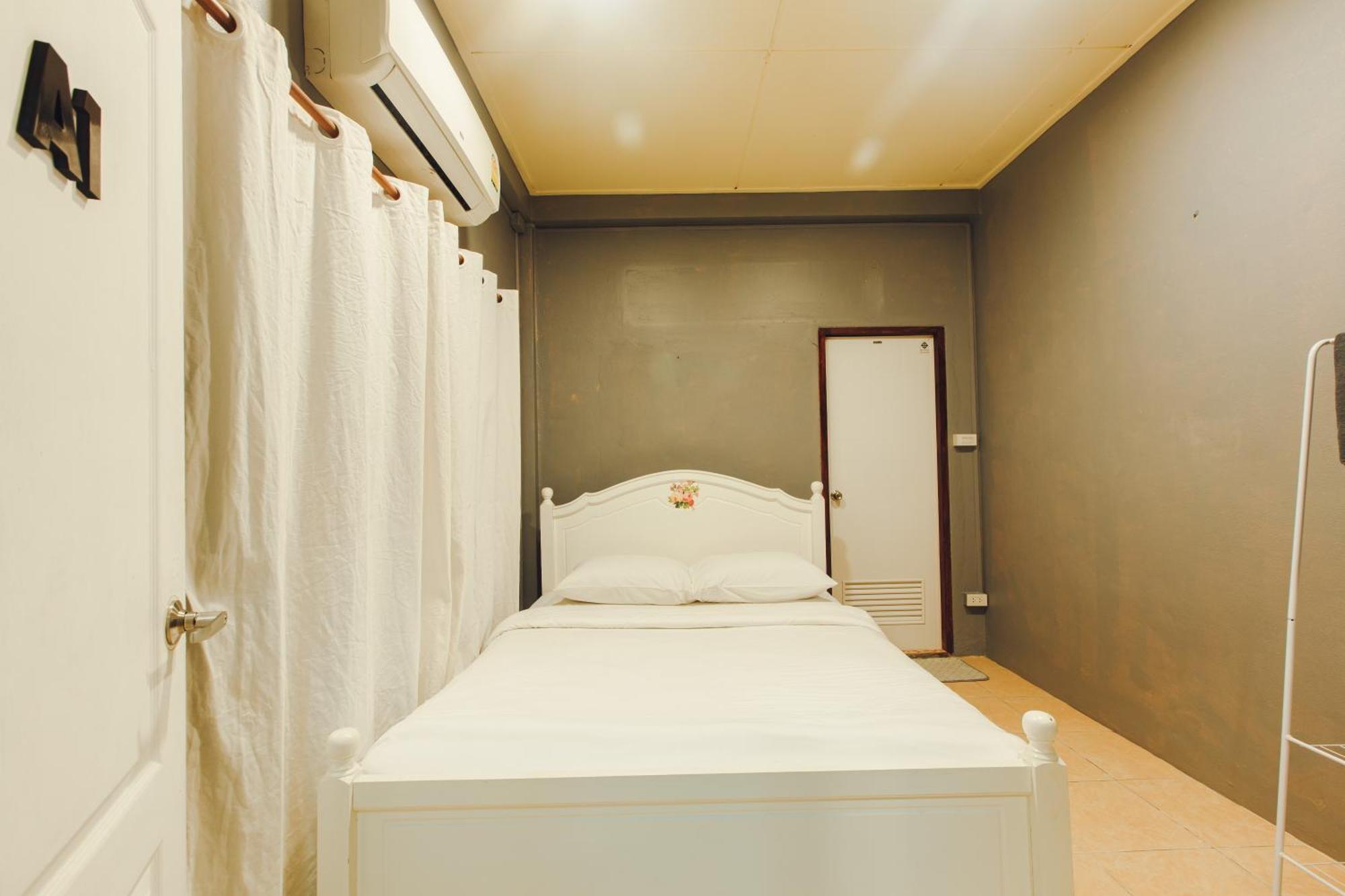 Agga Cnx Hostel Chiang Mai Dış mekan fotoğraf